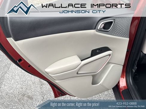 Used 2023 Kia Soul LX w/ LX Technology Package image 31