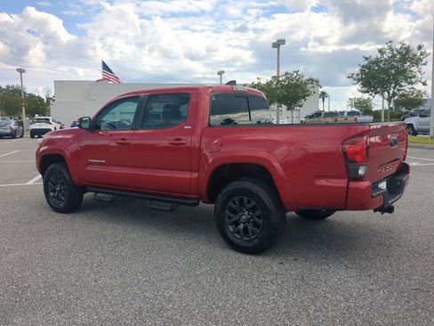 Certified 2022 Toyota Tacoma SR5 w/ Technology Package RWD image 6