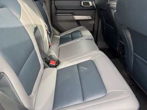 Used 2023 Ford Bronco Outer Banks AWD/4WD image 9