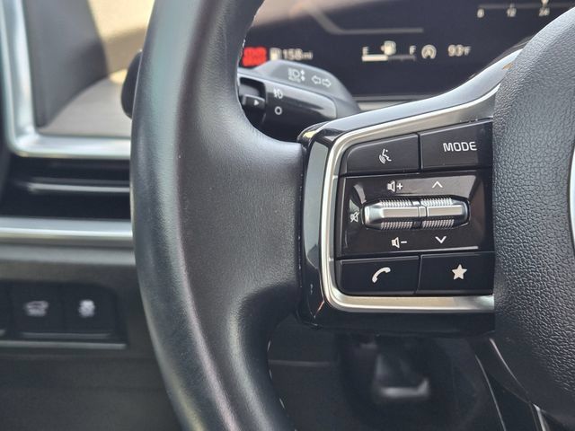 Used 2024 Kia Sorento SX AWD/4WD image 27
