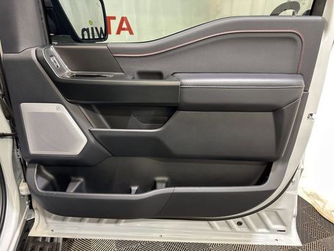 Used 2026 Ford F150 Raptor AWD/4WD image 9