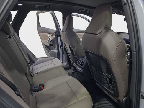 Certified 2025 Audi Q5 2.0T Premium Plus w/ Premium Plus image 13