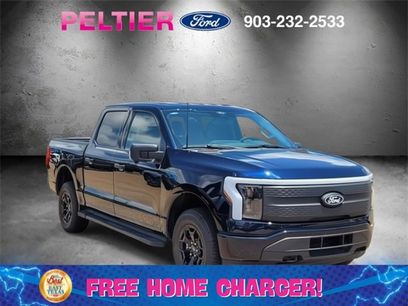 New 2025 Ford F150 Lightning XLT w/ Max Trailer Tow Package