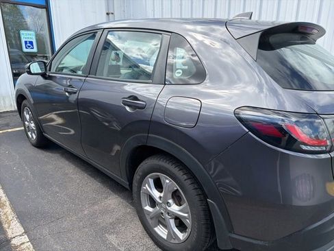 Used 2023 Honda HR-V LX image 4