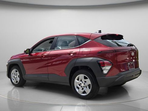 Used 2026 Hyundai Kona SE FWD image 8