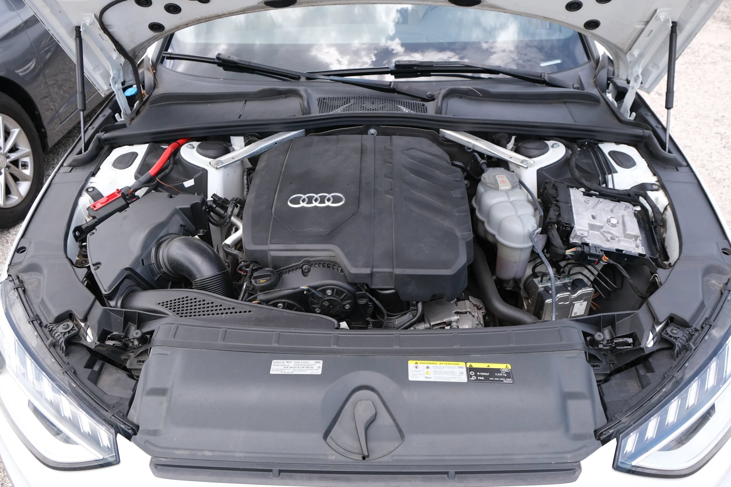 Used 2022 Audi A4 2.0T Premium Plus AWD/4WD image 14