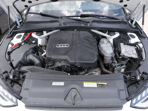 Used 2022 Audi A4 2.0T Premium Plus AWD/4WD image 14