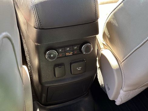 Used 2015 Ford Explorer Limited w/ Equipment Group 302A image 15