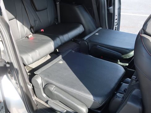 Used 2014 MAZDA MAZDA5 Grand Touring image 27