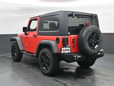 Used 2013 Jeep Wrangler Sport AWD/4WD image 8