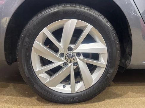 Used 2018 Volkswagen Passat 2.0T SE FWD image 51