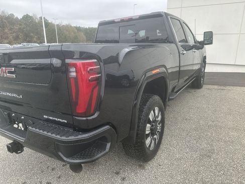 New 2026 GMC Sierra 2500 Denali w/ Denali Reserve Package image 6