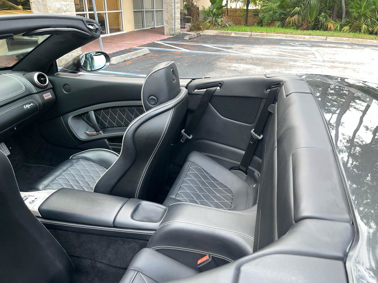 Used 2011 Ferrari California RWD image 36