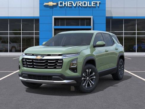 New 2026 Chevrolet Equinox LT w/ Safety and Technology Package image 6