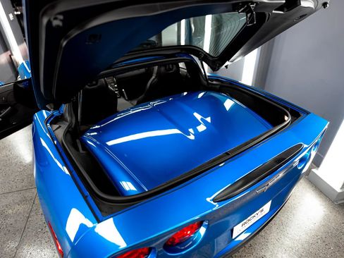 Used 2008 Chevrolet Corvette Coupe w/ Preferred Equipment Group image 17