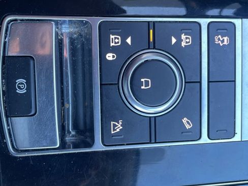 Used 2021 Land Rover Range Rover P525 Westminster Edition LWB image 29