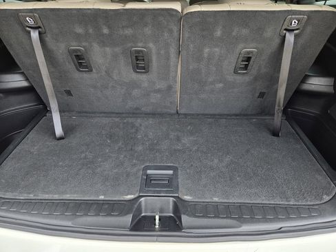 Used 2017 Honda Pilot Touring image 28