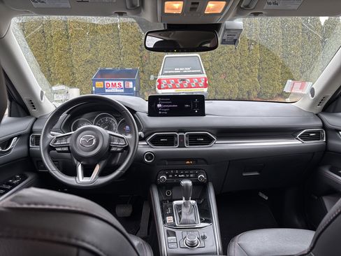 Used 2024 MAZDA CX-5 Carbon Edition image 14