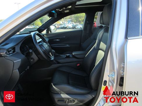 Certified 2021 Toyota Venza Limited w/ Carpet Mat Package (TMS) image 12