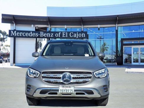 Certified 2022 Mercedes-Benz GLC 300 image 2