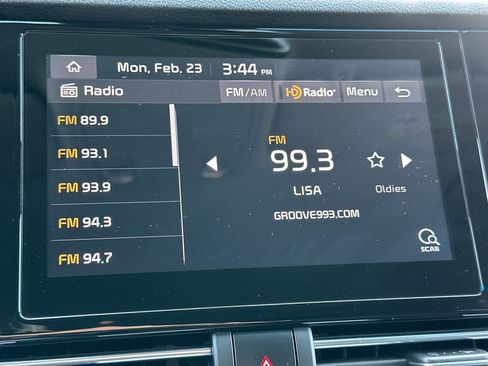 Used 2022 Kia Niro LXS image 18