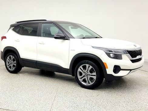 Used 2021 Kia Seltos S image 3