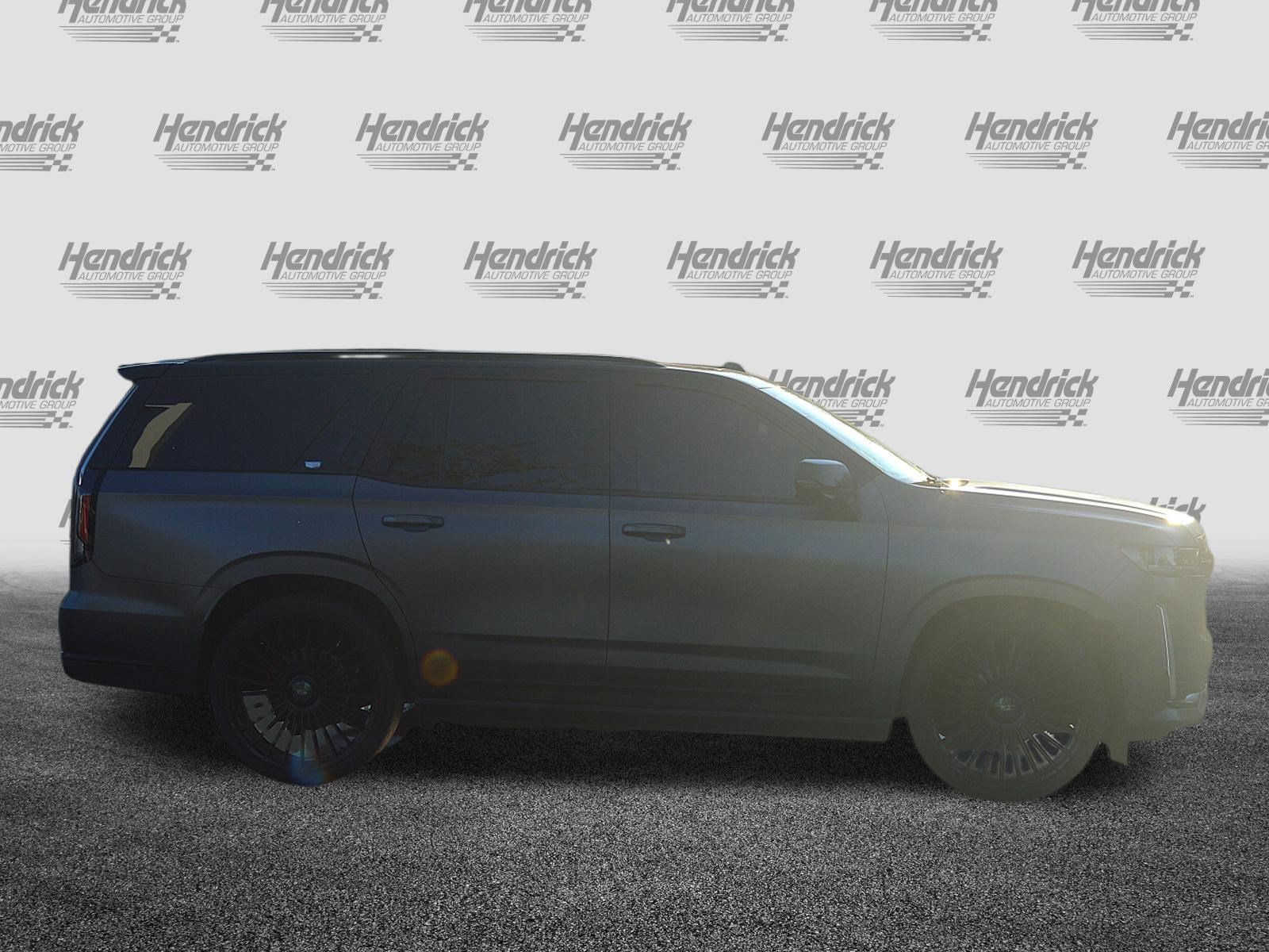 Used 2021 Cadillac Escalade Premium Luxury Platinum AWD/4WD image 9