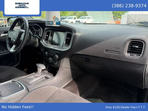 Used 2016 Dodge Charger R/T RWD image 17