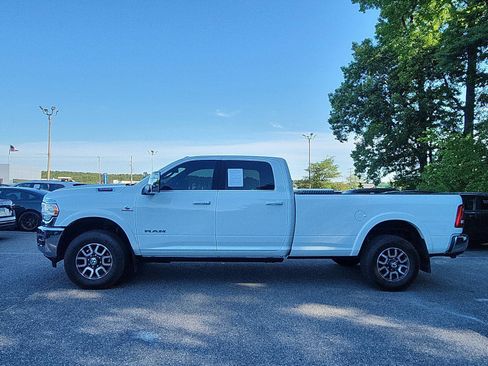 Used 2024 RAM 3500 Limited AWD/4WD image 2