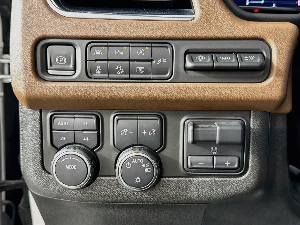 Used 2022 Chevrolet Tahoe High Country w/ Max Trailering Package AWD/4WD image 20
