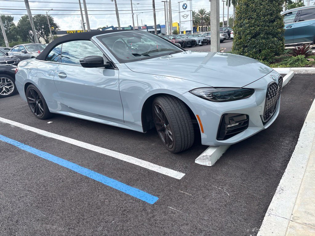 Used 2024 BMW 430i Convertible w/ M Sport Package RWD image 9