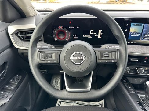 New 2026 Nissan Kicks S image 16