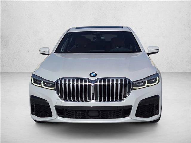 Used 2020 BMW 750i xDrive w/ M Sport Package AWD/4WD image 2