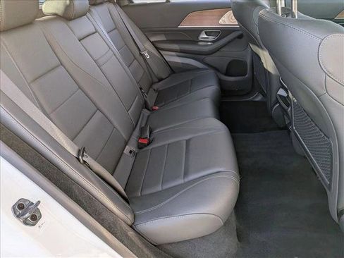 Certified 2025 Mercedes-Benz GLE 350 4MATIC image 22