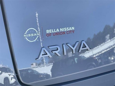 New 2025 Nissan Ariya EVOLVE+ image 21