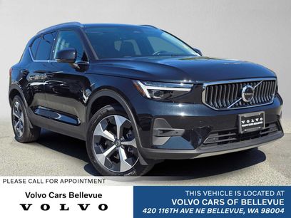 Certified 2025 Volvo XC40 B5 Plus w/ Protection Package Premier