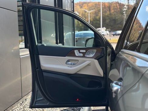 Certified 2022 Mercedes-Benz GLE 450 4MATIC image 45