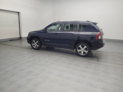 Used 2017 Jeep Compass High Altitude image 3