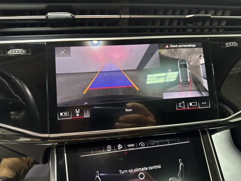 Certified 2023 Audi Q7 3.0T Premium Plus AWD/4WD image 22