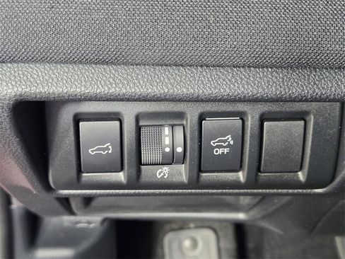 Certified 2022 Subaru Outback Premium image 26