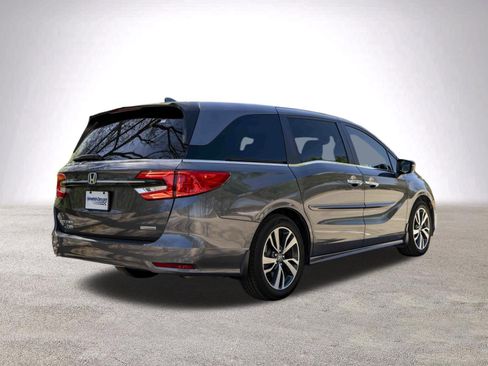 Used 2022 Honda Odyssey Touring image 9