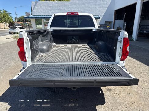 Used 2016 Toyota Tundra Limited w/ Limited Premium Package AWD/4WD image 23