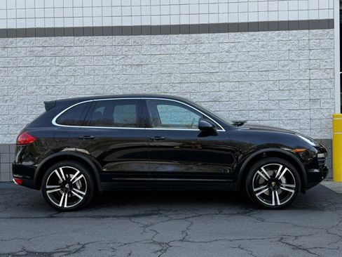 Used 2013 Porsche Cayenne S w/ Premium Pkg Plus image 15