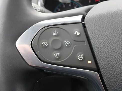 Used 2023 Chevrolet Traverse RS image 17