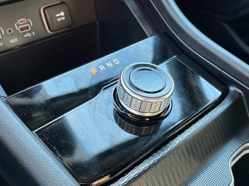 Used 2024 Jeep Grand Cherokee Laredo w/ MOPAR Finishing Package image 21