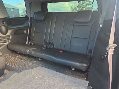 Used 2016 GMC Yukon SLT w/ Open Road Package image 32