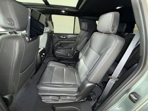 Used 2024 GMC Yukon Denali w/ Denali Reserve Package image 25