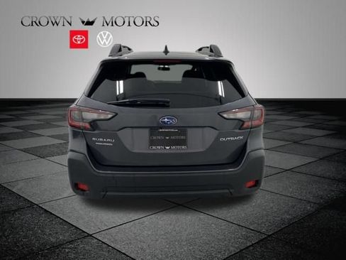 Used 2025 Subaru Outback Premium AWD/4WD image 5