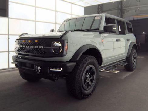 Used 2022 Ford Bronco Badlands AWD/4WD image 1