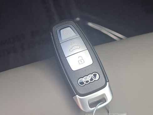New 2026 Audi Q3 quattro 2.0T AWD/4WD image 27